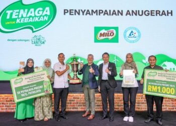 SK Putrajaya Presint 18(1) dinobatkan sebagai johan Pertandingan Pengumpulan Kotak Minuman Terpakai 
di peringkat negeri Wilayah Persekutuan Putrajaya dan Anugerah keseluruhan peringkat kebangsaan.