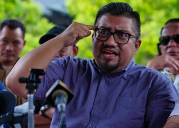 BADRUL Hisham Shaharin pada sidang akhbar di sebuah restoran di Jalan Dang Wangi, Kuala Lumpur hari ini.-UTUSAN/SADDAM YUSOFF