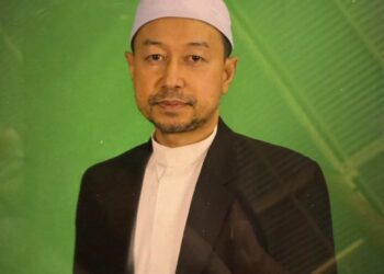 Prof Madya Datuk Dr Luqman Abdullah