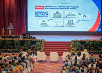 SHAMSUL Azri Abu Bakar ketika menyampaikan Amanat KSN 2026 di Putrajaya. - UTUSAN/FAIZ ALIF ZUBIR