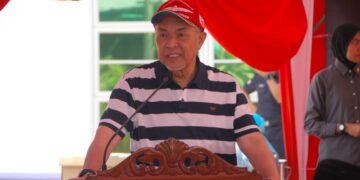 AHMAD Zahid Hamidi berucap pada Majlis Ramah Mesra Bersama Warga Dewan Undangan Negeri (DUN) Telok Mas, Melaka, hari ini.