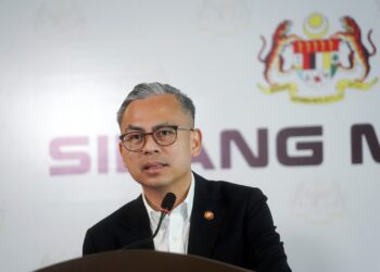 FAHMI FADZIL
