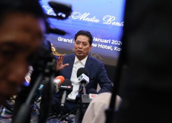 AZAM Baki semasa sidang media selepas Program Cakna Rasuah: SPRM Bersama Media Zon Timur di Kota Bharu, Kelantan. - UTUSAN/KAMARUL BISMI KAMARUZAMAN