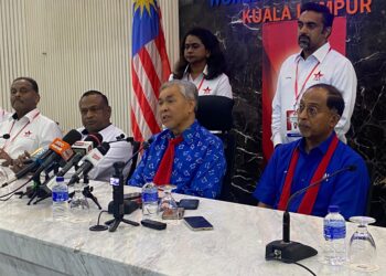 AHMAD Zahid Hamidi sewaktu sidang media selepas merasmikan Perhimpunan Agung Parti Progresif Penduduk (PPP) di Pusat Dagangan Dunia Kuala Lumpur (PWTCKL), hari ini.