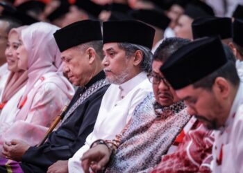 KHAIRY Jamaluddin ketika hadir sempena Perhimpunan Agung UMNO (PAU) 2025, di Pusat Dagangan Dunia (WTC) Kuala Lumpur, di sini hari ini.