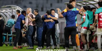 BARISAN kejurulatihan dan pemain Kelantan Red Warrior meraihkan kejayaan menewaskan Selangor II FC pada aksi Liga A1 Semi Pro di Stadium Sultan Muhammad IV, Kota Bharu, Kelantan. -IHSAN KRW FC