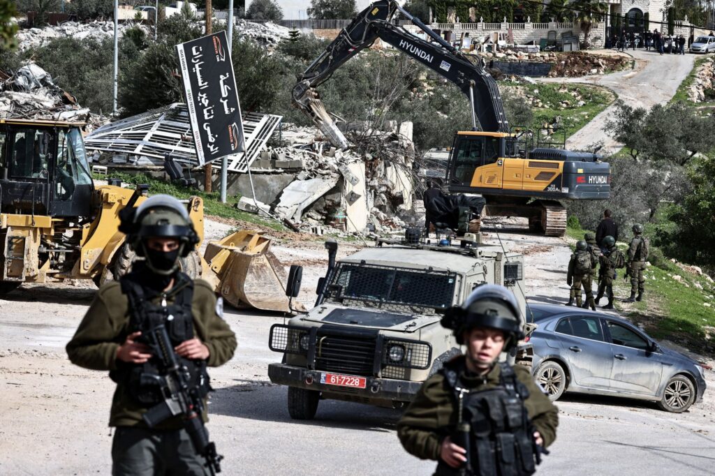 Israel Approves 13 New Illegal Settlements in West Bank, Palestinians Condemn Move