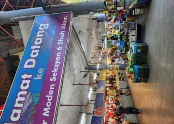 SILING yang hodoh dan comot di Pasar Seksyen 6, Shah Alam, wajib dicat baharu oleh Majlis Bandaraya Shah Alam (MBSA).