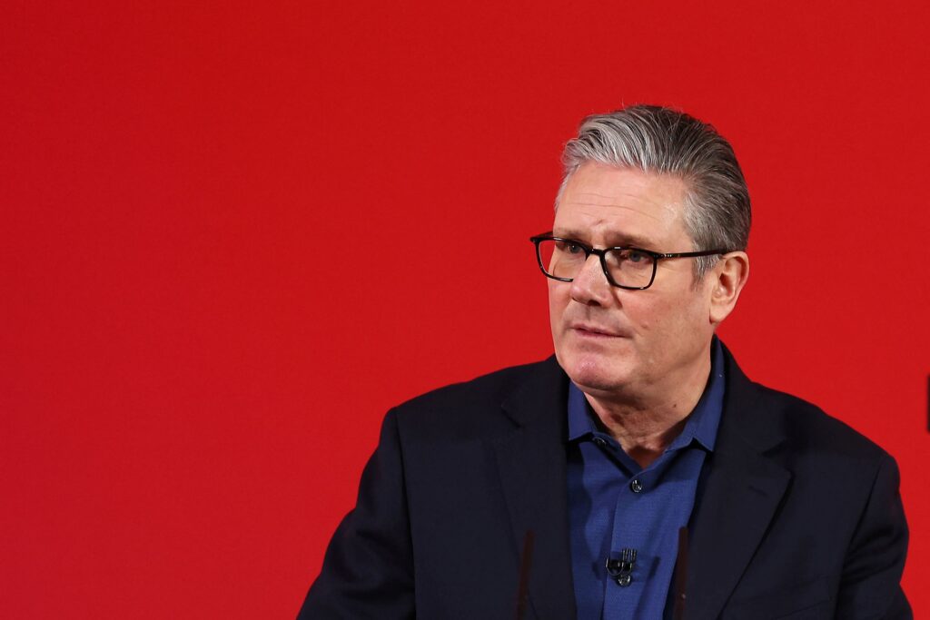 Terpalit skandal Epstein, PM Britain enggan berundur