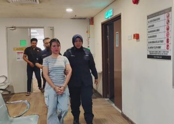 NURFARAHANIM Soaid (kiri) dijatuhi hukuman denda RM11,800 oleh dua Mahkamah Majistret selepas mengaku bersalah bagi tiga pertuduhan.