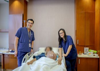 Keadaan tumor seberat 10 kilogram dengan diameter 46 sentimeter pada payudara kiri gadis Timor-Leste ini.