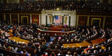 SEJUMLAH besar wakil rakyat bersetuju untuk tidak menyokong tarif Trump terhadap Kanada. - Foto AFP