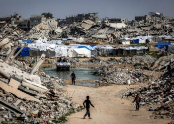SEBANYAK AS$5 billion dijangka disalurkan bagi pembinaan semula Gaza. –  Foto AFP