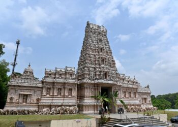 PEMBERIAN RC untuk lapan kuil di Kedah tidak ada kaitan dengan perobohan dua kuil yang dibina tanpa kelulusan itu. - GAMBAR HIASAN