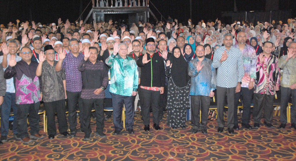 564 petugas santuni 31,600 jemaah haji Malaysia