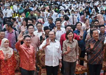 Tahun Baharu Cina yang disambut sentiasa mengingatkan kita tentang kemakmuran, harapan dan kekuatan untuk melangkah ke hadapan dengan penuh keyakinan.