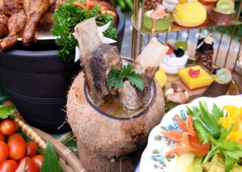 Sup tulang rawan dengan keenakan rempah ratus yang menyelerakan, sesuai untuk menaikkan selera berbuka puasa.