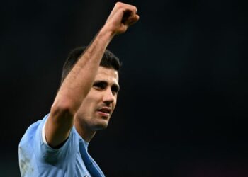 Rodri didakwa mengkritik pengadil agar bersikap neutral susulan pertembungan kontroversi pasukannya dengan Tottenham. - AFP