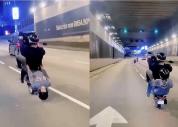 TANGKAP layar dua remaja melakukan aksi 'wheelie' dan menyeret kepala di atas jalan raya di Jalan Tun Razak.