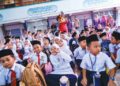 Murid-murid Tahun Satu Sekolah Integrasi Rendah Agama Jawi (SIRAJ) Al-Alusi, Kampung Datuk Keramat, Kuala Lumpur  kelihatan ceria pada pembukaan penggal pertama persekolahan 2026  baru-baru ini. – UTUSAN/ M. FIRDAUS M. JOHARI.