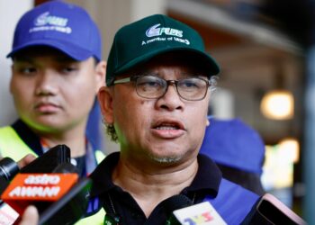 MOHD. Yusuf Abdul Aziz sewaktu berucap pada sidang akhbar sempena Jelajah Media Ke Wilayah Tengah Lebuhraya PLUS di R&R Tapah, hari ini. - UTUSAN/SHiDDIEQIIN ZON.