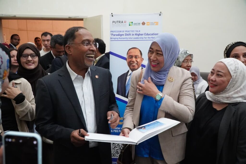 Pembangunan negara mesti berteraskan ilmu, nilai murni dan kemanusiaan