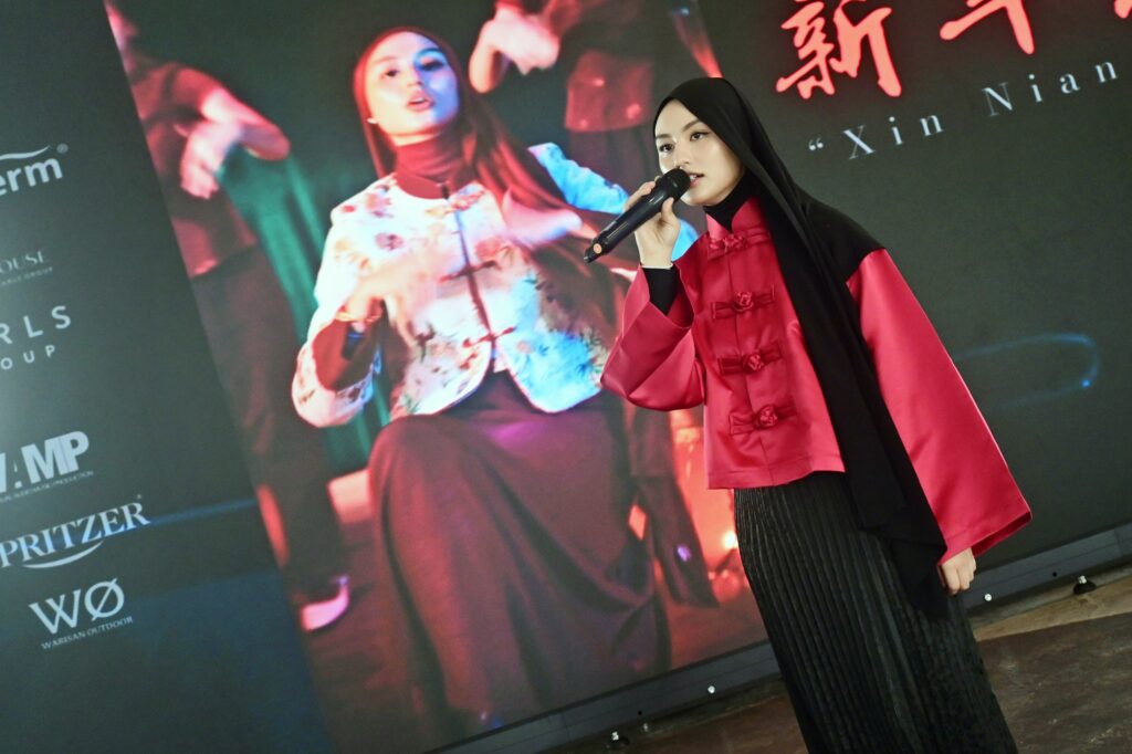 Wanita Melayu pertama cipta lagu Tahun Baharu Cina