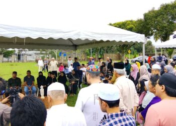 Jenazah Tun Abdul Hamid Mohamad selamat dikebumikan di Tanah Perkubura nIslam Presint 20, Putrajaya- UTUSAN/FAIZ ALIF ZUBIR