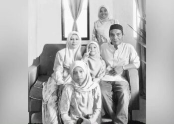 LIMA sekeluarga yang maut dalam tragedi kebakaran sebuah rumah di Kampung Pamah Kulat, Dong, Raub pada awal pagi tadi.