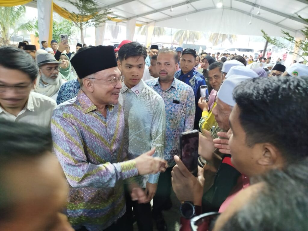 Jangan cuba hendak sakau, kita tangkap – Anwar