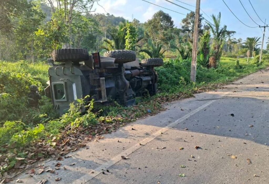 Anggota tentera cedera kereta perisai dibom di Yala