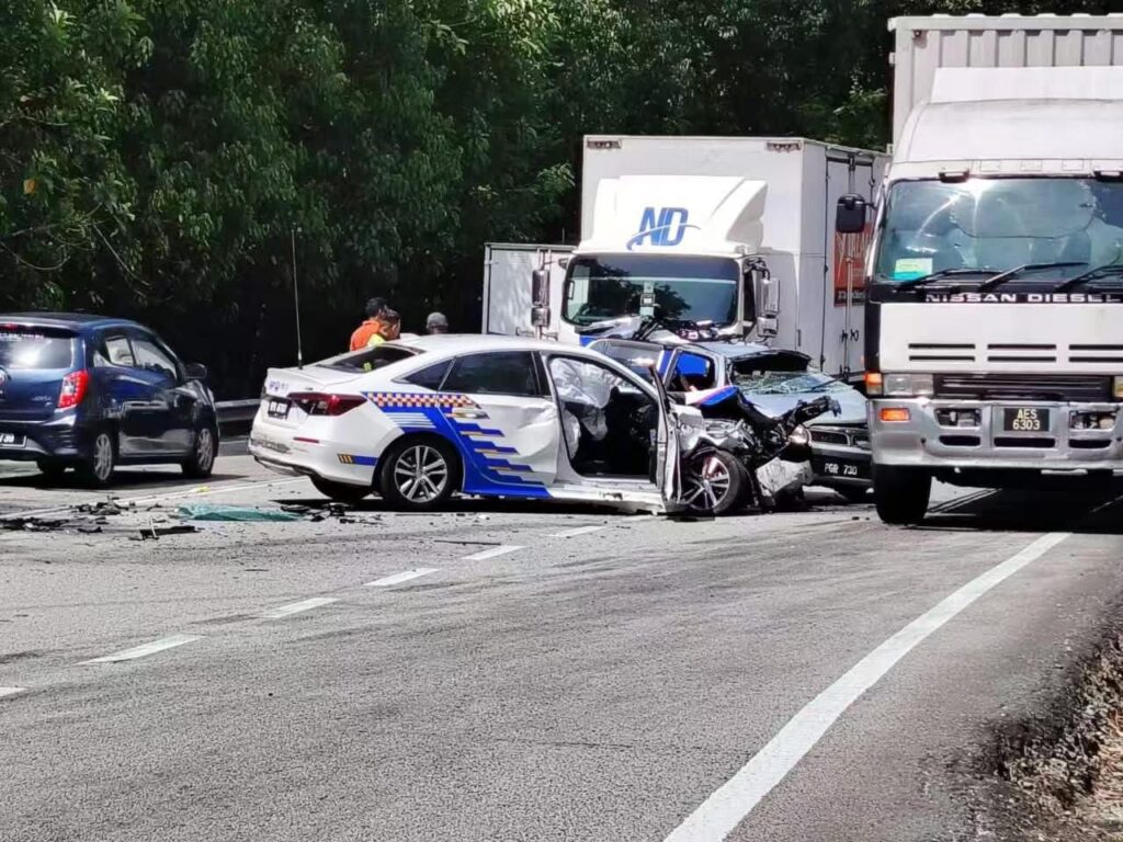Budak tiga tahun maut dalam nahas libatkan kereta peronda polis