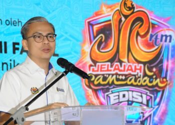 FAHMI Fadzil ketika berucap di Majlis Pelancaran Jelajah Ramadan RTM 2026 di Pasar Tani Kekal Jalan Datin Halimah, di sini hari ini