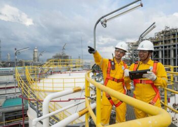 TINJAUAN Aktiviti Petronas (PAO) 2026-2028 menunjukkan persekitaran aktiviti yang stabil tetapi tidak sekata, dengan pemulihan tertumpu pada aliran kerja terpilih dan bukannya kitaran naik yang meluas.