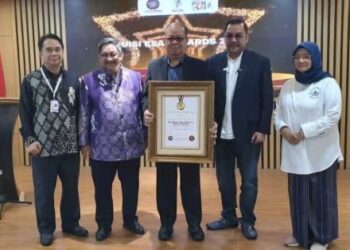 bandaraya Kota Kinabalu  menerima pengiktirafan ibu kota puisi esei pada Disember 2024.