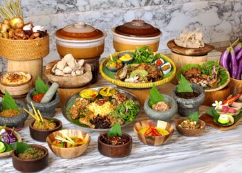 the St. Regis Langkawi menampilkan bufet Ramadan bertemakan Santapan Warisan.