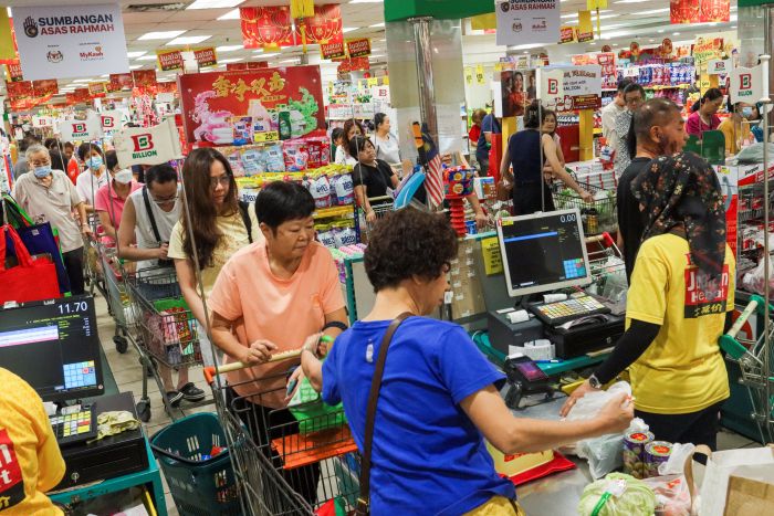 Apa sebenarnya berlaku pada perbelanjaan isi rumah?