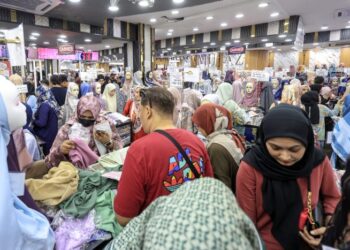 BAJET raya yang sihat bukanlah yang paling meriah tetapi mendahulukan perkara yang penting.