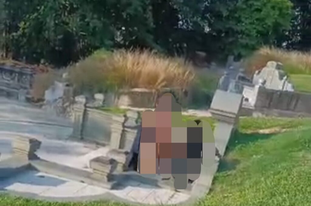 Perbuatan lucah di tanah perkuburan, dua individu ditahan polis