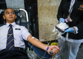 DALAM bulan Ramadan, jumlah penderma darah biasanya menurun antara 20 peratus hingga 30 peratus.