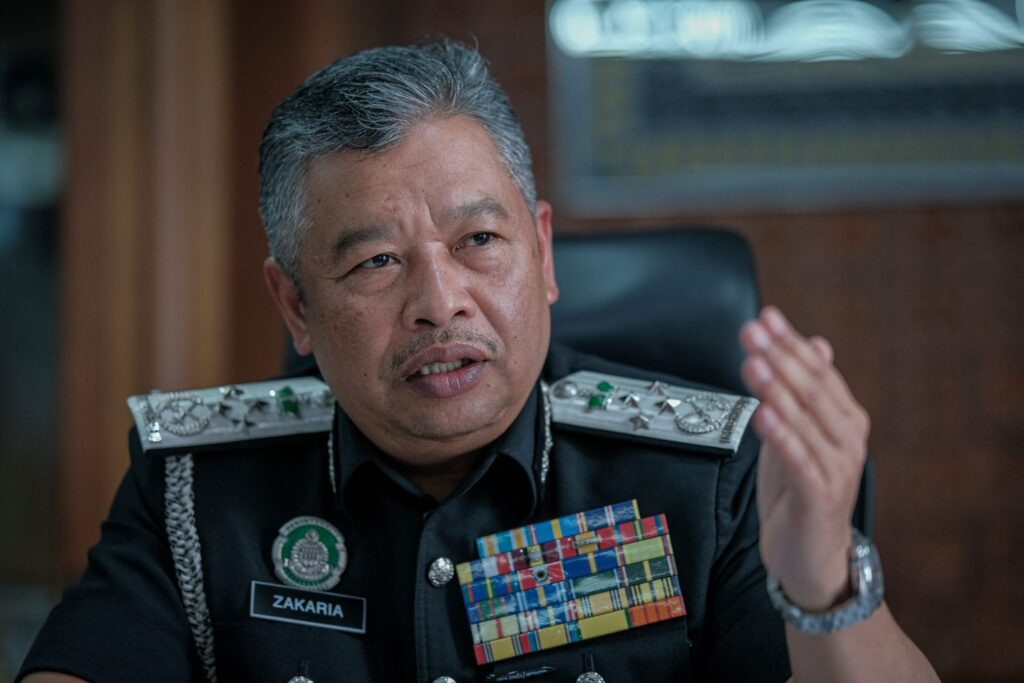 5,600 warga asing salah guna pas lawatan