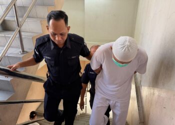 SEORANG juruteknik dihukum penjara 18 tahun beserta 24 sebatan oleh Mahkamah Sesyen Johor Bahru hari ini selepas mengaku bersalah terhadap 10 pertuduhan memperdagang bayi, melakukan amang seksual fizikal dan merakam video penganiayaan seksual dua tahun lalu.