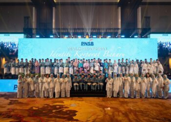 MAJLIS pelancaran identiti korporat baharu
PNSB di Pusat Konvensyen MBSA, Shah Alam.-UTUSAN