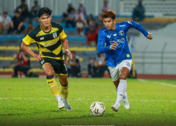 PENANG FC mendakwa pemain import Kuching City, Scott Woods, dimasukkan sebagai pemain gantian walaupun namanya tidak tersenarai dalam senarai rasmi pemain simpanan bagi perlawanan tersebut.-IHSAN FB PENANG FC