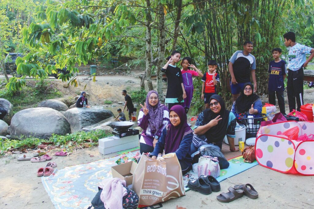 Cuaca panas: Jeram Sungai Talan jadi tumpuan