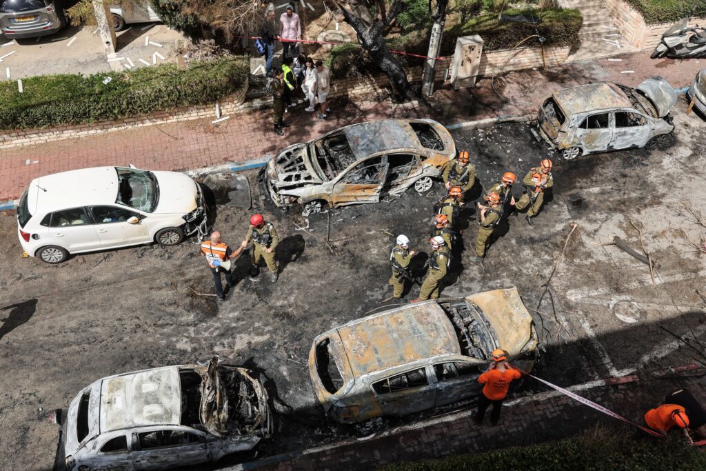 Iran perhebat serangan di Asia Barat