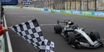 PERATURAN baharu F1 2026 yang disifatkan terlalu kompleks dan menjejaskan elemen sebenar perlumbaan.
 - AFP