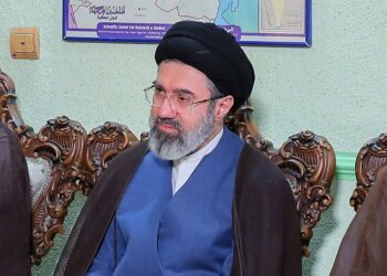 MOJTABA Khamenei kini merupakan pemimpin tertinggi Iran. - AFP