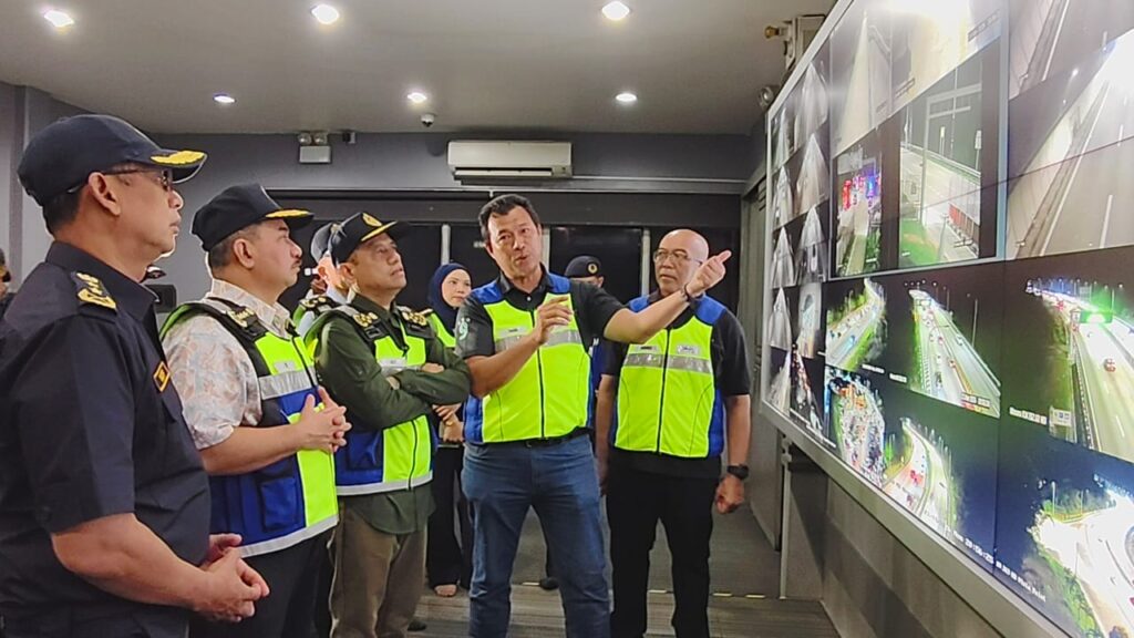 JPJ gantung tugas dua anggota tular potong garisan berkembar