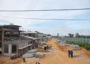 TAPAK pembinaan. - GAMBAR HIASAN